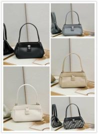Picture of Dior Lady Handbags _SKUfw154015835fw